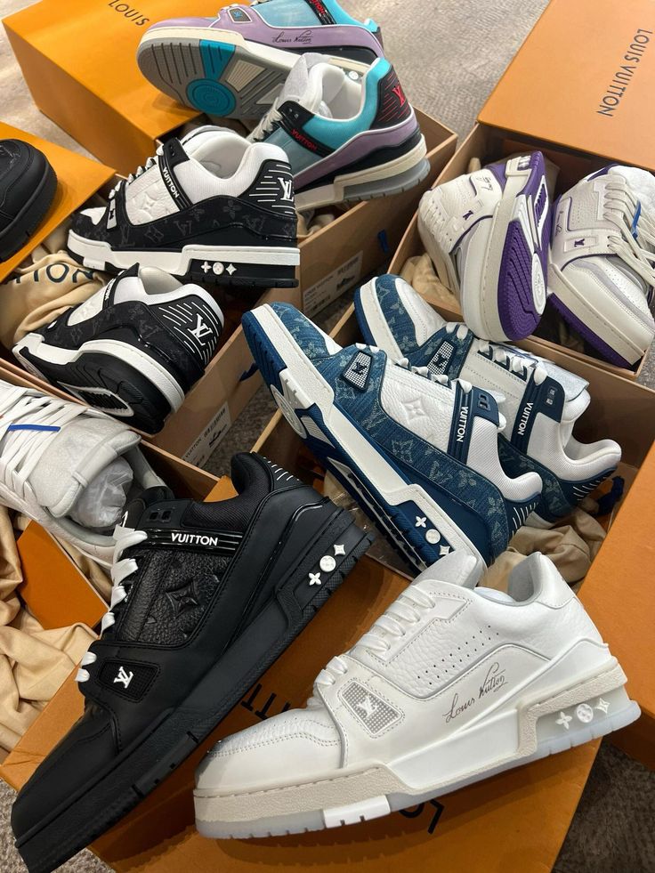 Louis Vuitton Sneakers Pack Of 5 Random